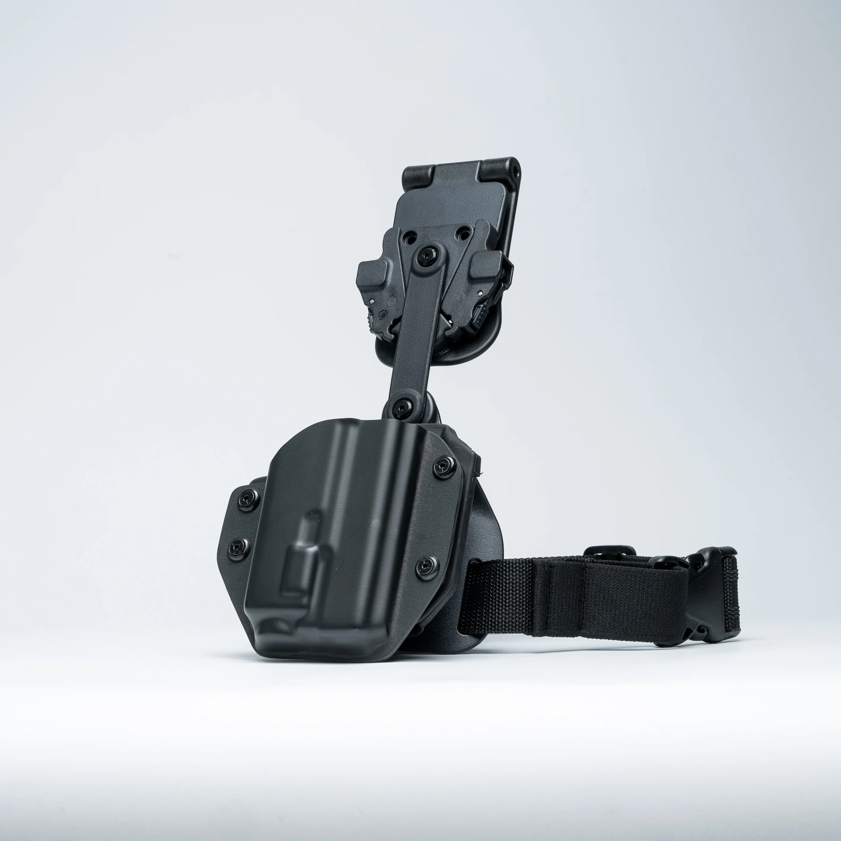 Cloak Swivel Drop Leg Holster for Polymer P80 PFS9 - Image 8