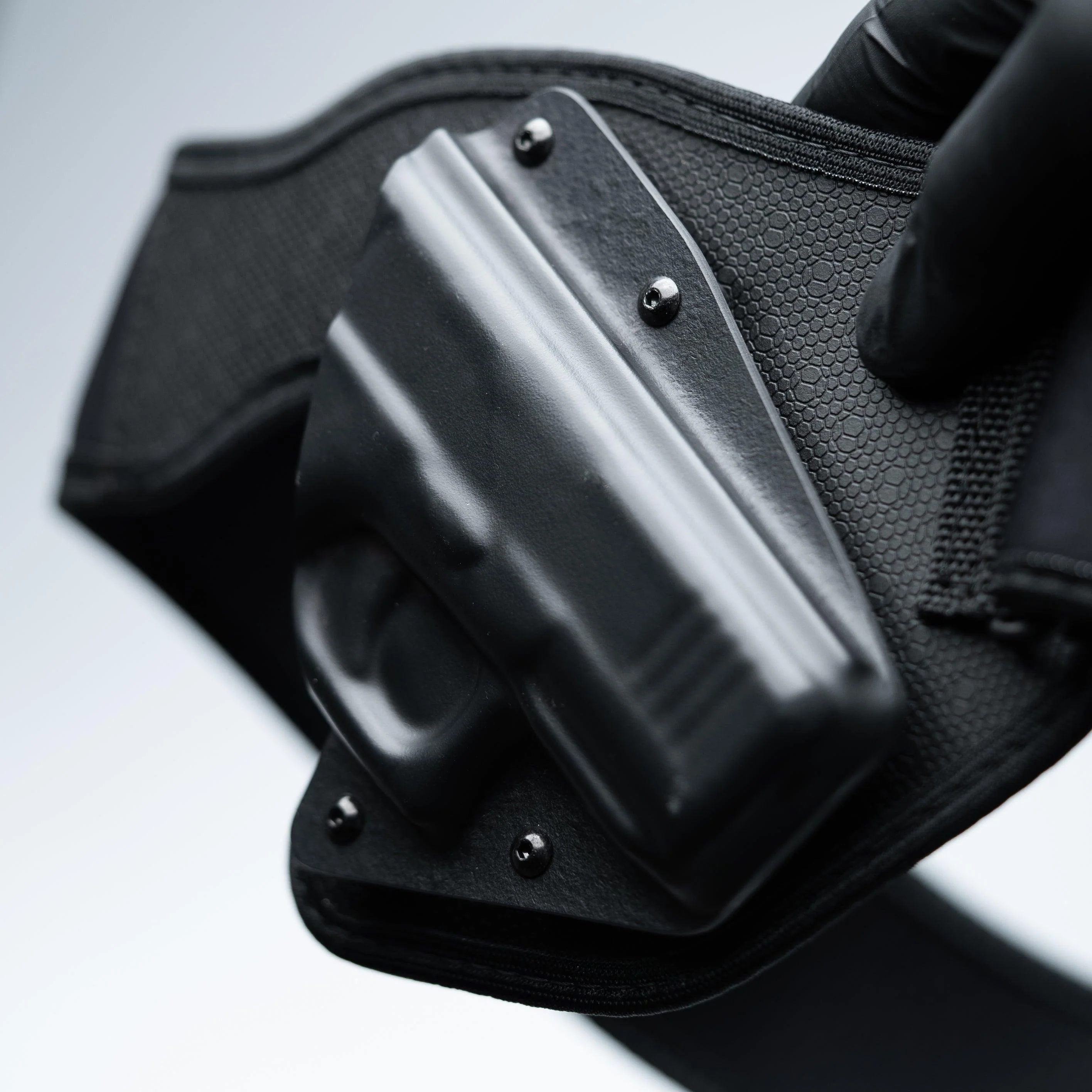 Low-Pro Belly Band Holster for Springfield Hellcat - Image 3