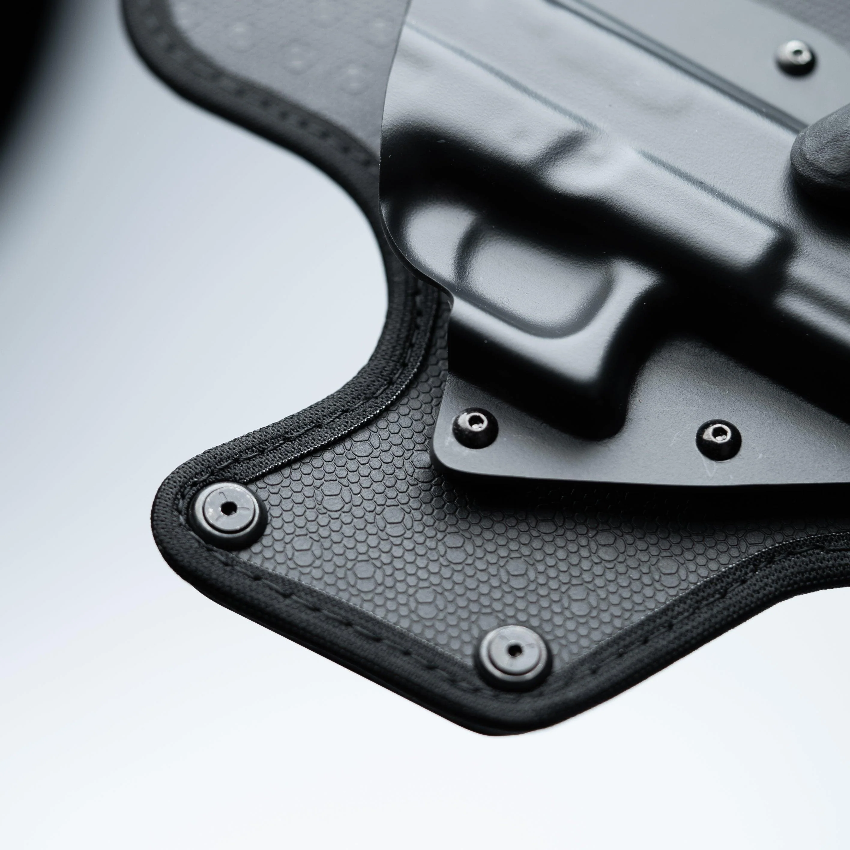 Low-Pro OWB Holster for Springfield - Image 3